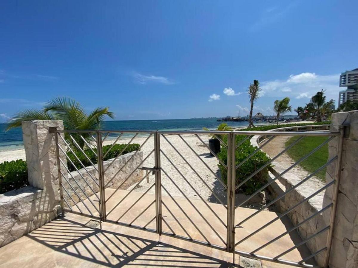 كانكون Beachfront Luxury Apartments المظهر الخارجي الصورة